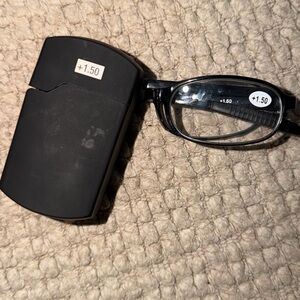 Black Reading Glasses with Case Readers Reading Glasses + 1.50 Strength